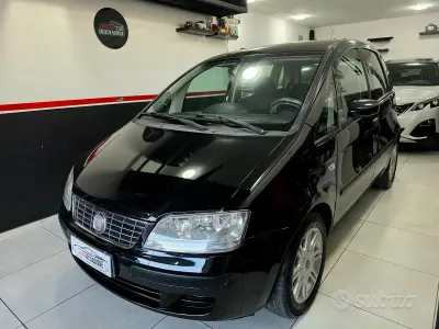 Usata Fiat Idea 80 CV (58 kW) 2008 Nero Monovolume