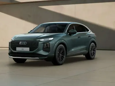 Nuova Audi Q3 Sportback Advanced 150 CV (110 kW) 2026 Verde salvia metallizzato SUV
