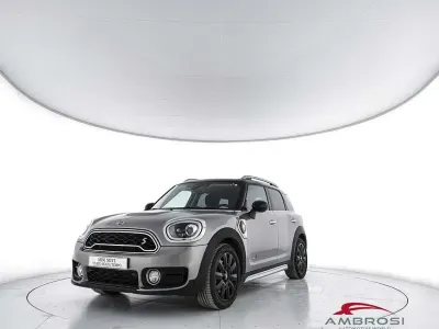Usata Mini Cooper S Countryman Hype 136 CV (100 kW) 2019 Argento SUV