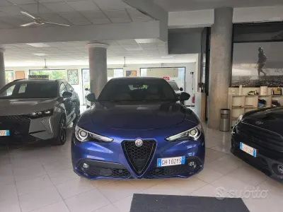 Usata Alfa Romeo Stelvio 190 CV (139 kW) 2022 Bluazzurro SUV