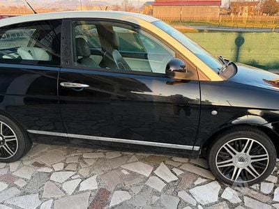 Usata Lancia Ypsilon 75 CV (55 kW) 2010 Utilitaria