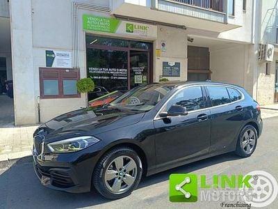 Usado BMW 118 Advantage 150 HP (110 kW) 2021 Preto Citadino