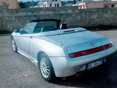 Usata Alfa Romeo Spider 155 CV (114 kW) 1999 Cabrio