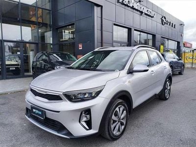 Occasion Kia Stonic Style 101 ch (74 kW) 2022 Argent SUV