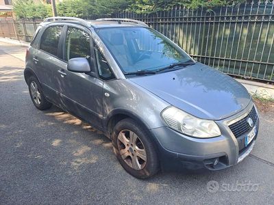 Usata Fiat Sedici Dynamic 120 CV (88 kW) 2008 Grigio SUV