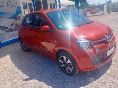 Usata Renault Twingo Life 69 CV (50 kW) 2016 Rosso Utilitaria