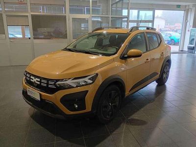 Usata Dacia Sandero Expression 101 CV (74 kW) 2024 Beige Utilitaria