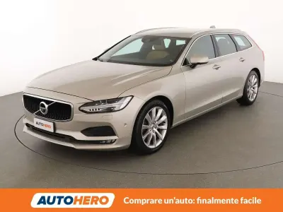 Usata Volvo V90 Momentum 235 CV (172 kW) 2016 Argento Station wagon