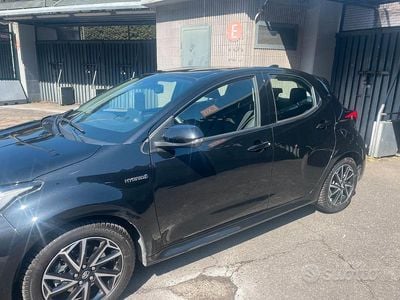 Usata Toyota Yaris 130 CV (95 kW) 2021 Nero Utilitaria