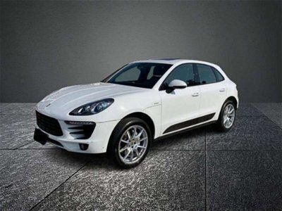 Porsche Macan S