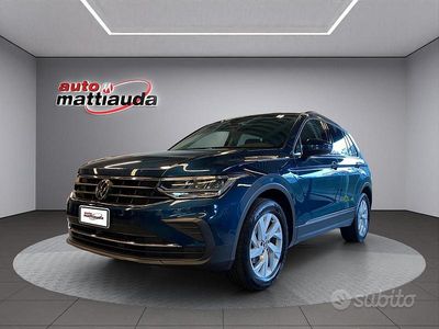 Usata VW Tiguan Life 150 CV (110 kW) 2023 Grigio SUV