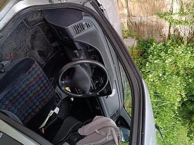 Grigio Usata 2002 Peugeot 306 Berlina | 2000 €