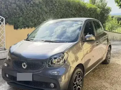 Usata Smart ForFour 90 CV (66 kW) 2018 Grigio Utilitaria
