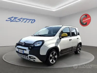 Usata Fiat Panda Cross Cross 70 CV (51 kW) 2025 Bianco Utilitaria