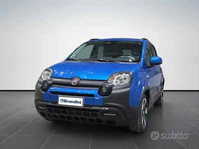 Usata Fiat Panda Cross Cross 70 CV (51 kW) 2025 Blu italia Utilitaria