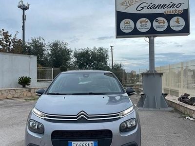 Usata Citroën C3 Shine 139 CV (102 kW) 2019 Grigio Berlina