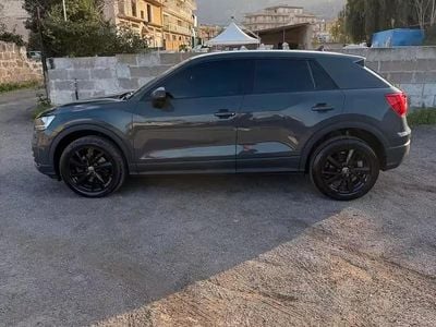 Usata Audi Q2 S-Line 116 CV (85 kW) 2017 Grigio SUV
