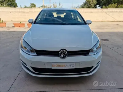 Usata VW Golf VII Comfortline 90 CV (66 kW) 2014 Bianco Berlina