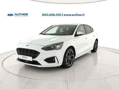 Usata Ford Focus ST-Line 120 CV (88 kW) 2021 Bianco Berlina