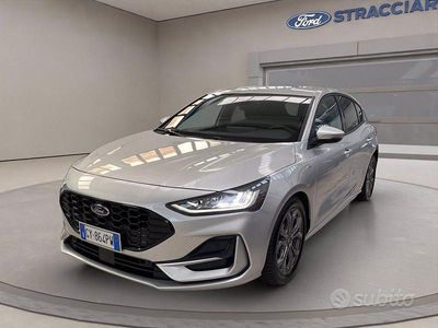 Usata Ford Focus ST-Line 116 CV (85 kW) 2025 Grigio metallizzato Berlina