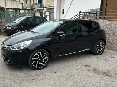 Usata Renault Clio IV 75 CV (55 kW) 2015 Nero Berlina