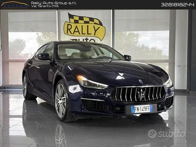Usata Maserati Ghibli GranLusso 250 CV (183 kW) 2018 Blu Berlina