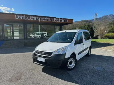 Usata Peugeot Partner Tepee 75 CV (55 kW) 2017 Bianco Monovolume