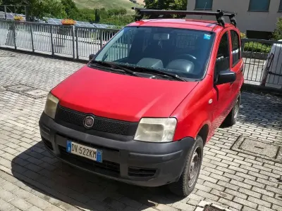 Usata Fiat Panda 4x4 75 CV (55 kW) 2009 Rosso Utilitaria