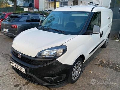 Usata Fiat Doblò Easy 120 CV (88 kW) 2019 Bianco Monovolume