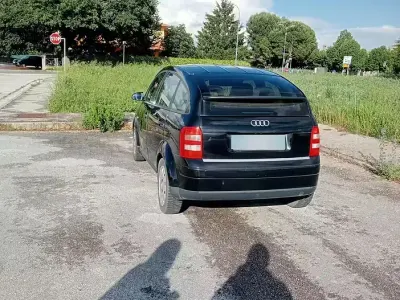 Usata Audi A2 75 CV (55 kW) 2000 Nero Utilitaria
