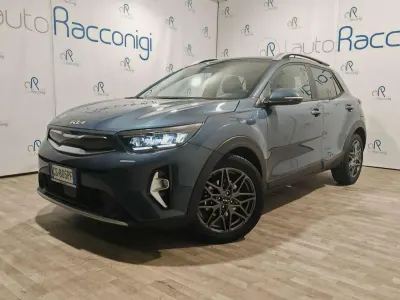 Occasion Kia Stonic GT-Line 101 ch (74 kW) 2024 Bleue SUV