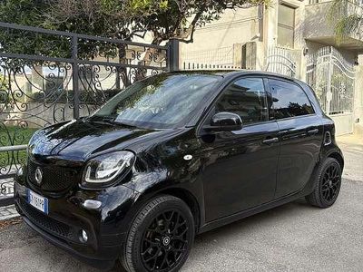 Usata Smart ForFour Passion 90 CV (66 kW) 2016 Utilitaria