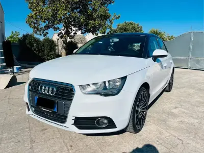 Usado Audi A1 86 CV (63 kW) 2014 Blanco Utilitario