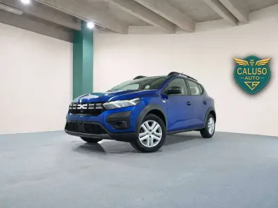 Begagnad Dacia Sandero Expression 101 HK (74 kW) 2024 Svart Sedan