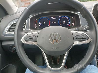 Usata VW T-Roc 150 CV (110 kW) 2023 Bianco SUV