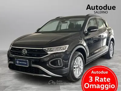 Usata VW T-Roc Life 116 CV (85 kW) 2024 Deep black perlato SUV