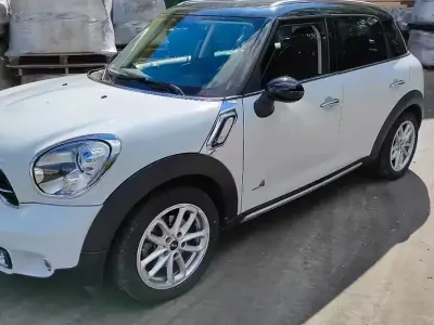 Usata Mini Countryman 143 CV (105 kW) 2015 Bianco SUV