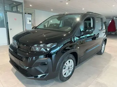 Nuova Peugeot Rifter Allure 102 CV (75 kW) 2026 Nero Monovolume