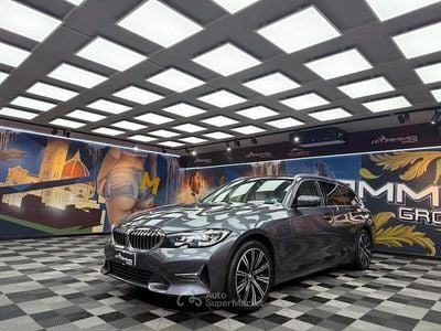Usata BMW 318 Sport Line 150 CV (110 kW) 2021 Grigio Station wagon