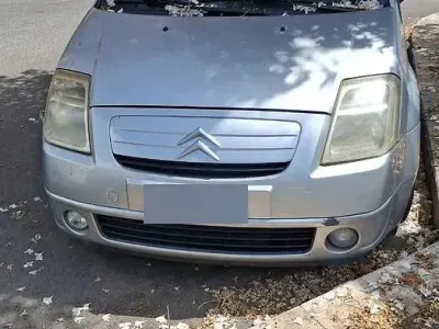 Usata Citroën C2 68 CV (50 kW) 2004 Grigio Utilitaria