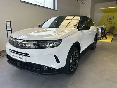 Nuova Opel Grandland X 136 CV (100 kW) 2026 Arktis white SUV