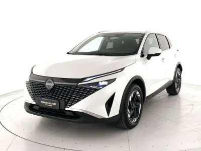 Usata Nissan Qashqai N-Connecta 158 CV (116 kW) 2025 Bianco perla SUV
