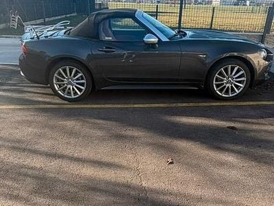 Usata Fiat 124 Spider 140 CV (102 kW) 2017 Grigio Cabrio