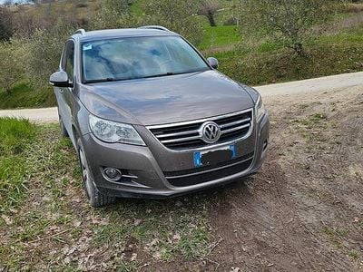 Usata VW Tiguan Trendline 140 CV (102 kW) 2009 Grigio SUV