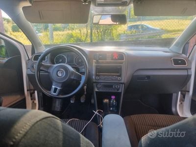 Usata VW Polo Comfortline 82 CV (60 kW) 2011 Bianco Utilitaria