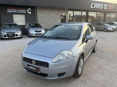 Argento Usata 2008 Fiat Grande Punto Dynamic Utilitaria | 5800 € (Molto cara)
