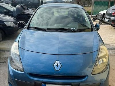 Usata Renault Clio II 75 CV (55 kW) 2011 Berlina