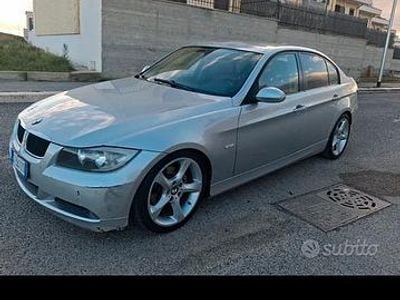 Usata BMW 320 163 CV (119 kW) 2006 Grigio Berlina