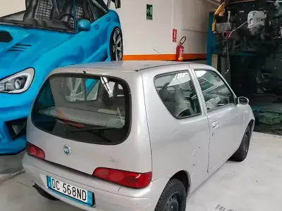 Usata Fiat 1800 54 CV (39 kW) 2006 Grigio Berlina