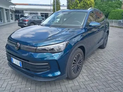 Usata VW Tiguan Edition 150 CV (110 kW) 2025 Blu/azzurro SUV
